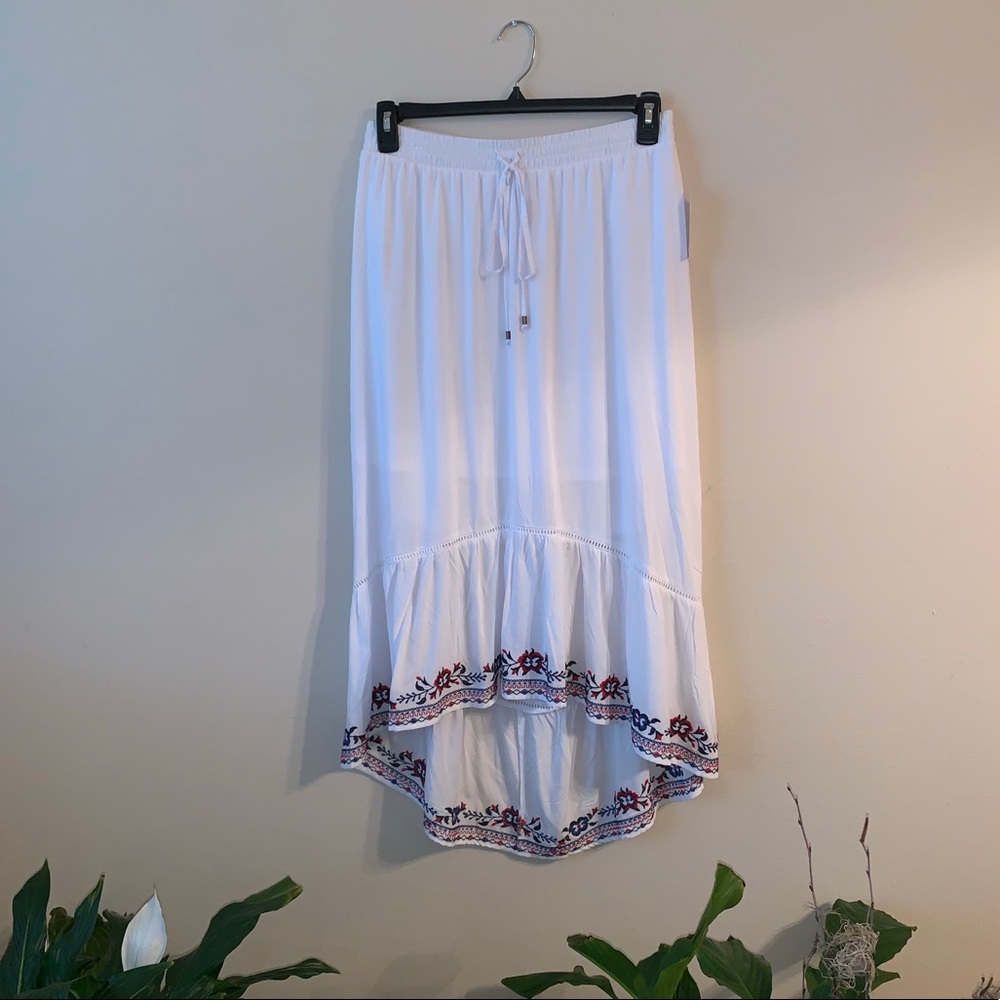 M Time and Tru High-Low Skirt w/ Embroidery